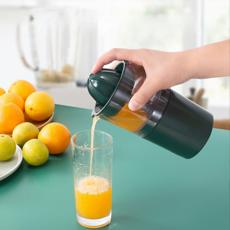 Portable Electric Blender Juicer Cup - Wireless Mini Fruit Mixer with USB Charging