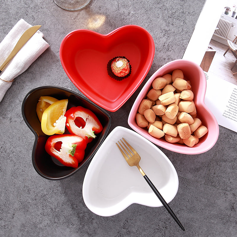 Heart-Shaped Porcelain Salad Bowl - Irregular Design, 6 Inches, Multiple Colors