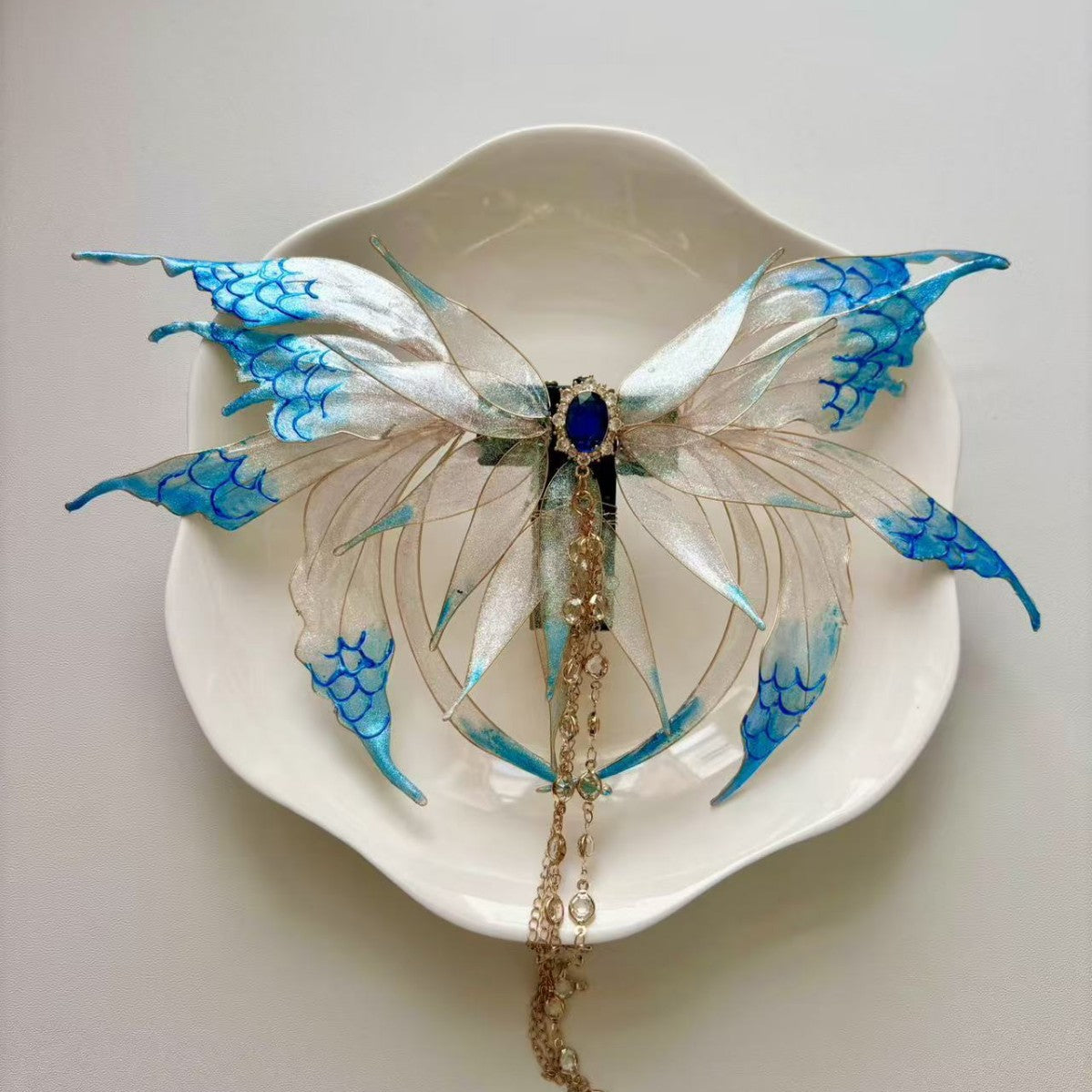 Butterfly-Wing Hair Clip - Handmade Alloy Accessory