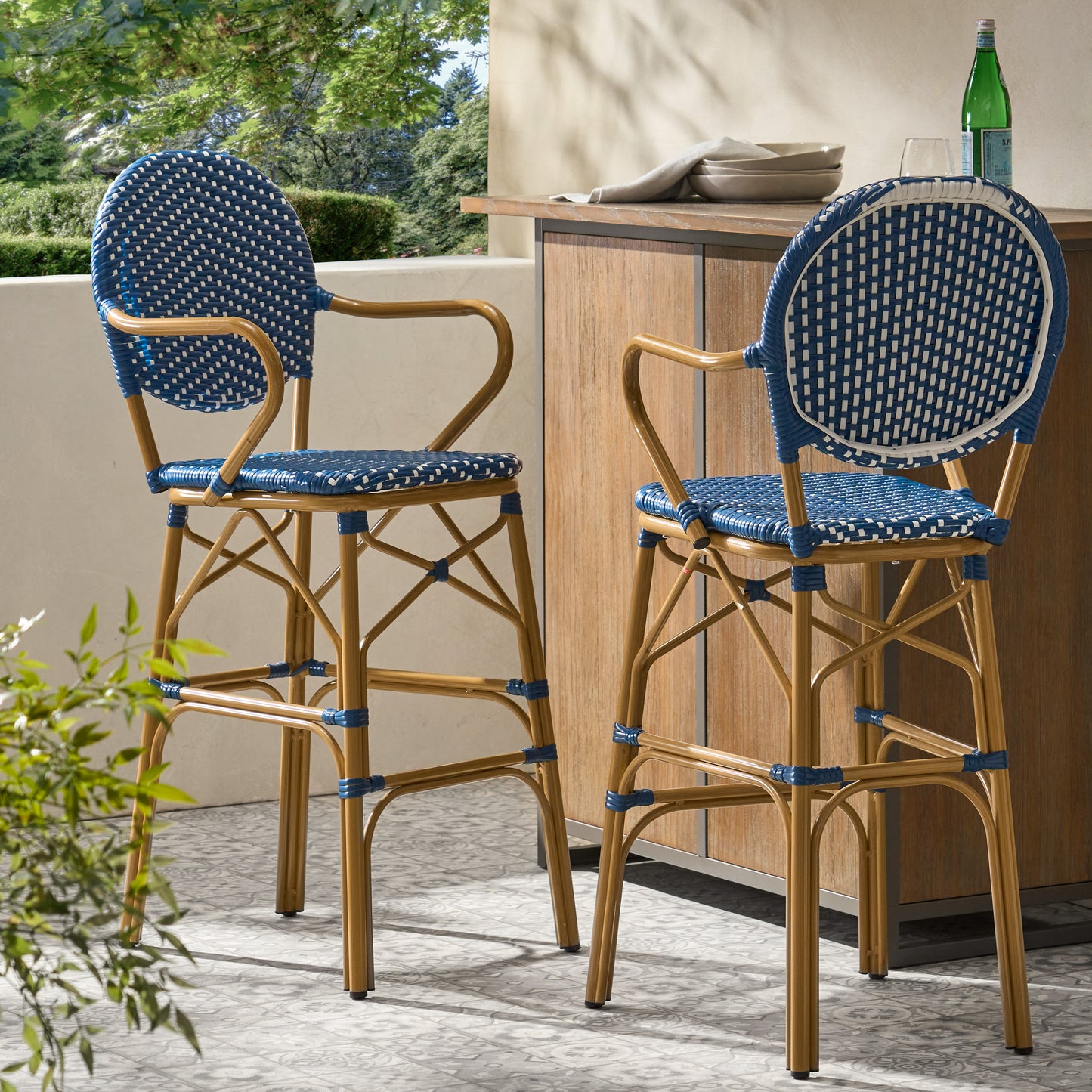 Outdoor Wicker And Aluminum 29.5 French Barstools, Set Of 2, Navy