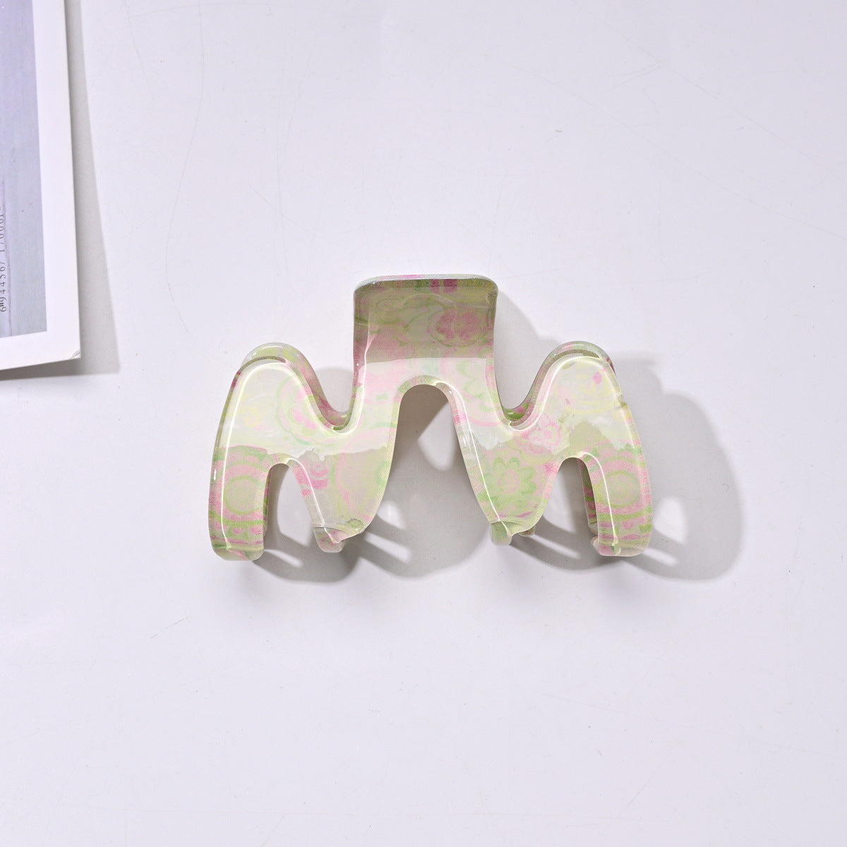 M-Shaped Wavy Acetate Hair Claw Clip for Women