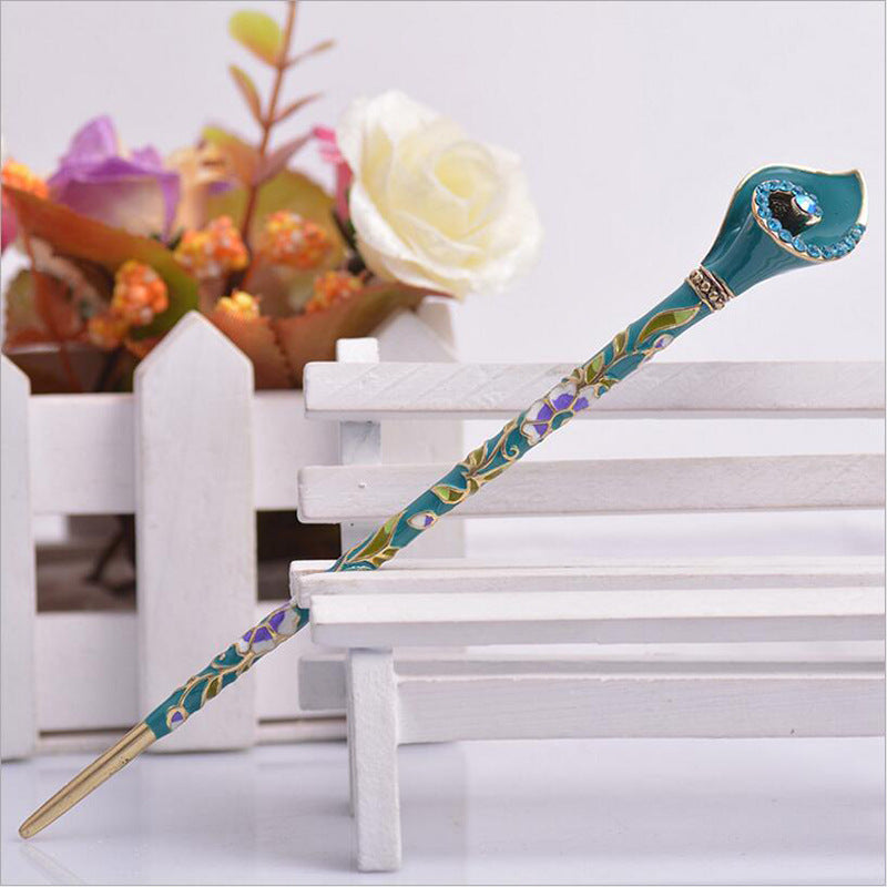 Antique Chinese Cloisonné Hairpin with Flower Design