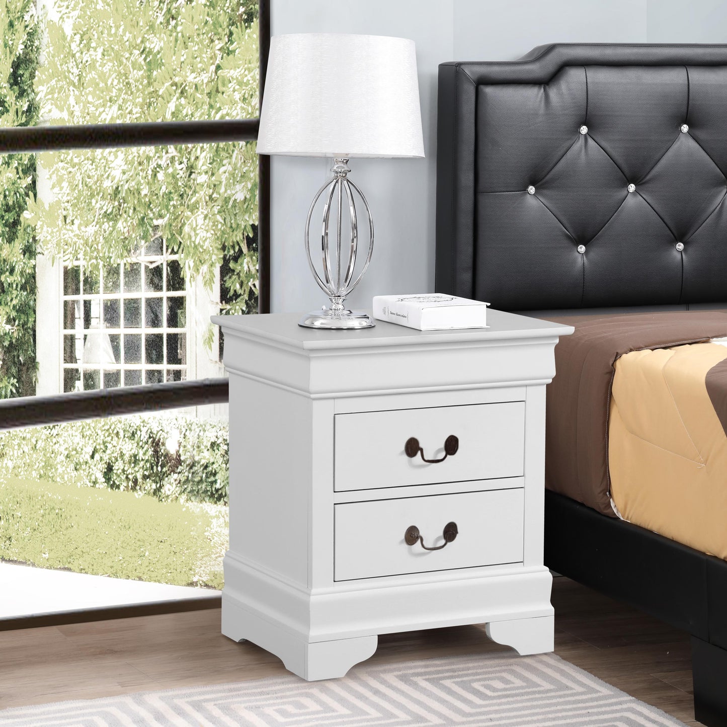 Louis Phillipe White Traditional Nightstand