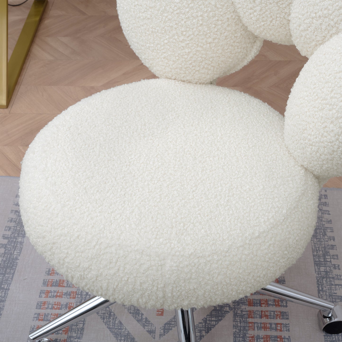 360° Swivel Height Adjustable Office Chair - White Teddy Fabric