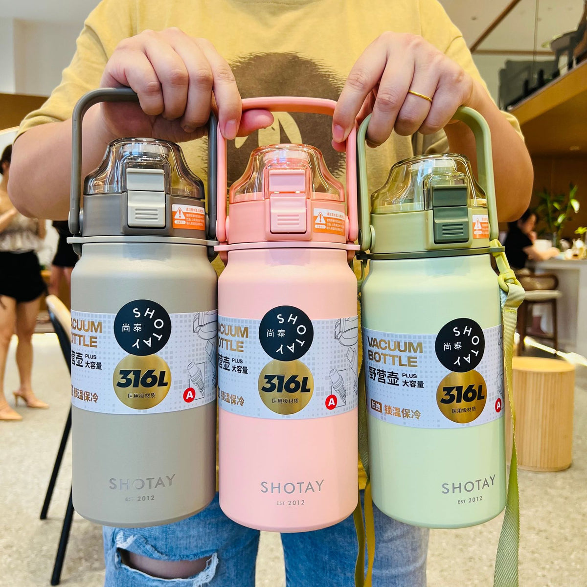 Large Capacity Stainless Steel Travel Thermos Bottle - Black, Pink, White, Green