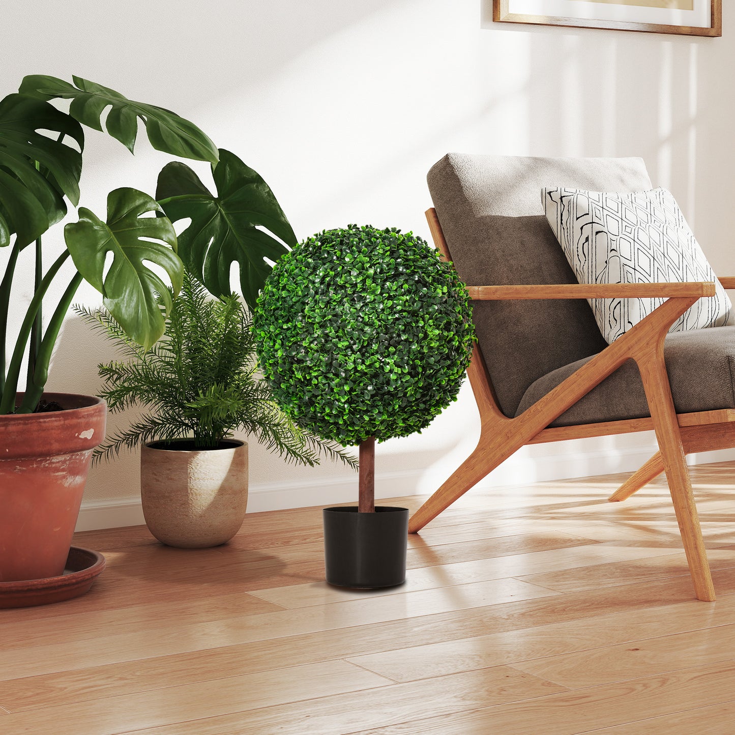 23.5" Artificial Boxwood Topiary Tree - Green Decorative Plant