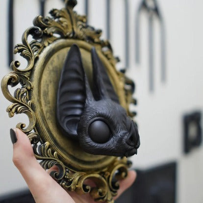 Halloween Gothic Style Bat Pendant Decor - Festive Resin Ornament