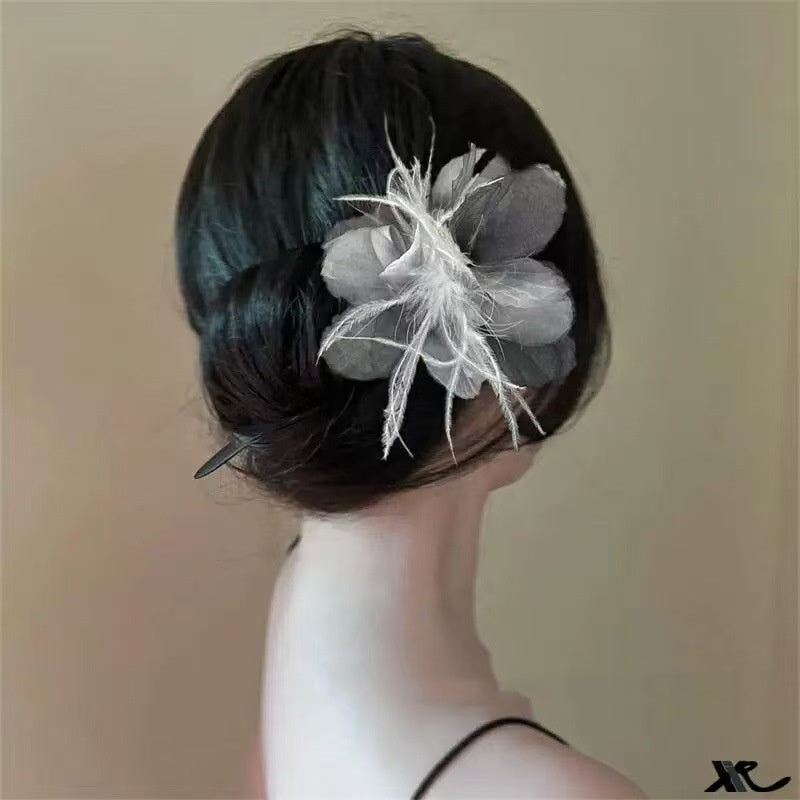 Vintage Flower and Feather Hair Stick for Women - Traditional Chinese Style Hair Ornament