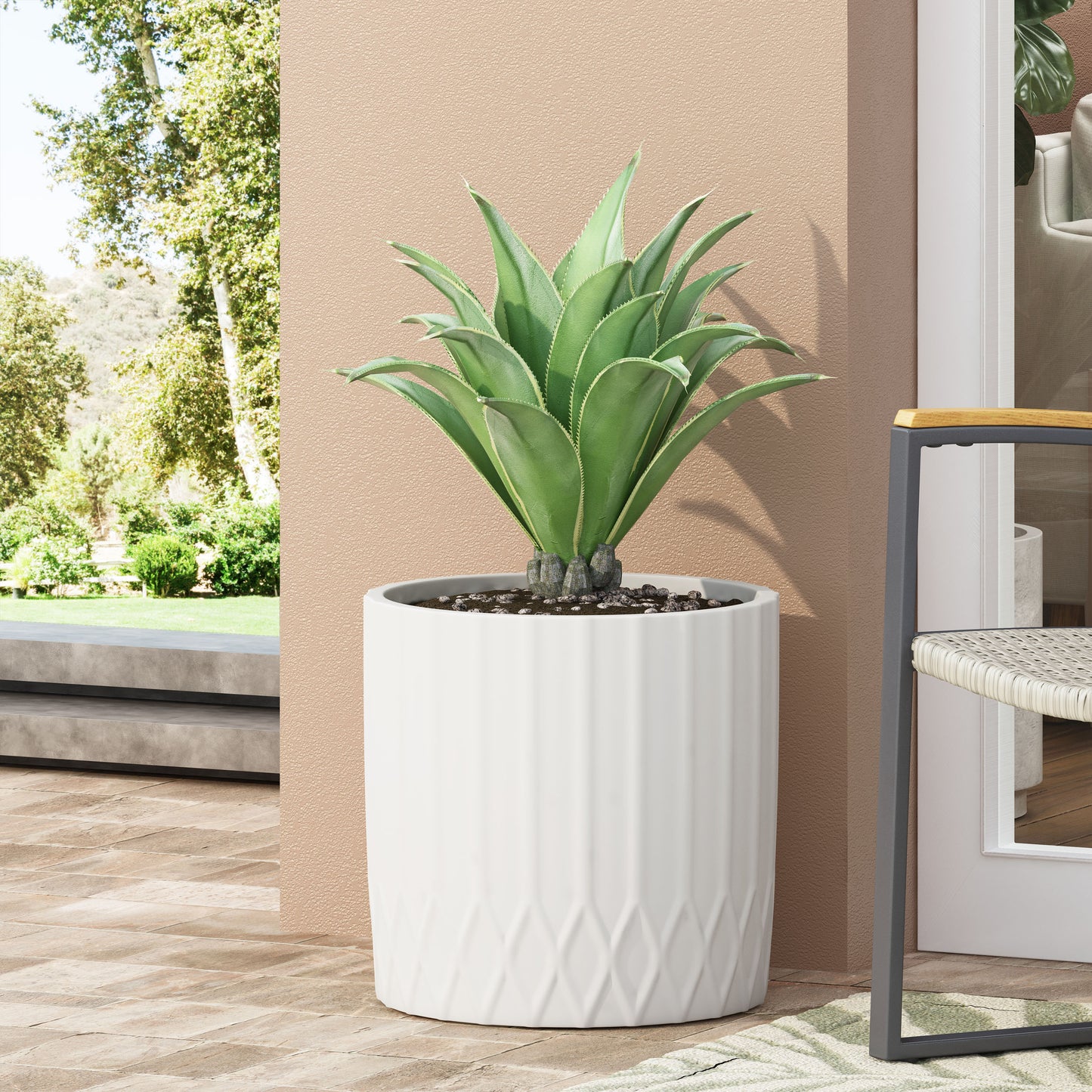 MGO PLANTER