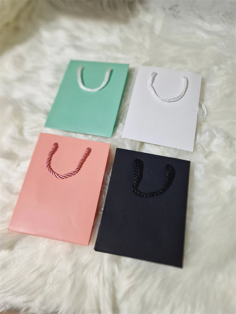 Handheld Cowhide Christmas Gift Bag - Customizable Home Packaging