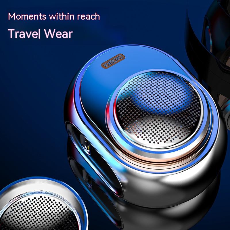 Men's Portable Electric Razor - Small Rechargeable Shaver with USB & Black/Silver Options