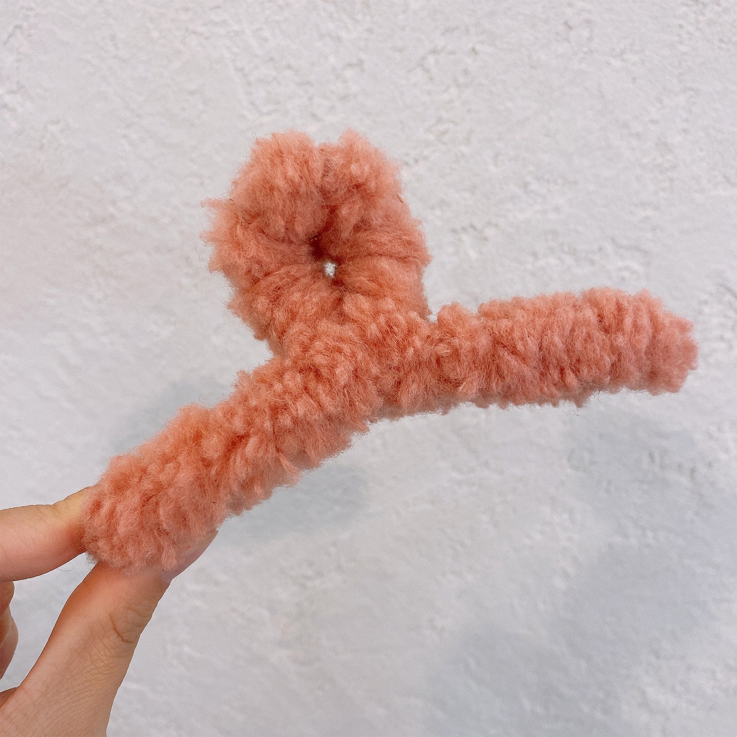 Large Plush Hair Clip with Elegant Design for Hair Accessories