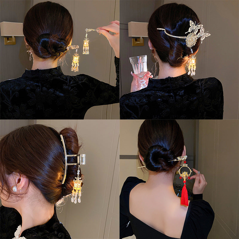 Alloy Hair Clip with Pearl Inlay - Gold