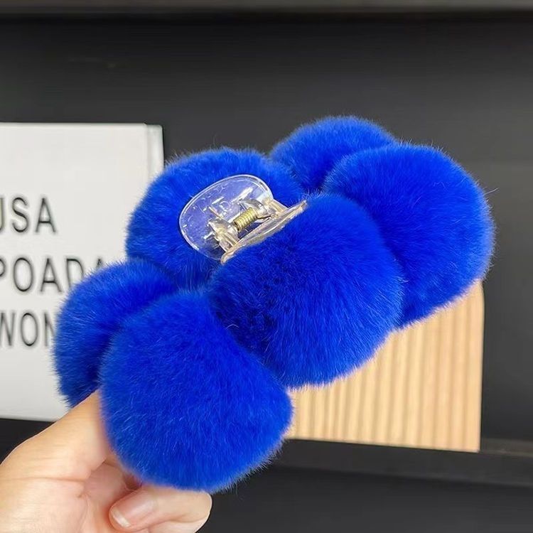 Elegant Rabbit Fur Ball Hairpin Plush Grip