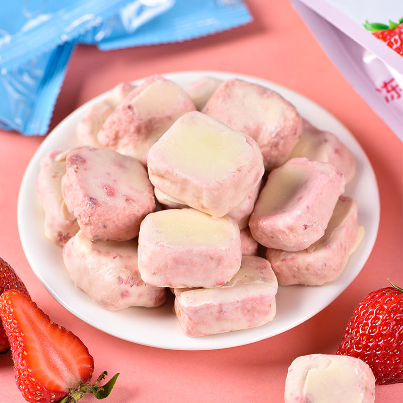 Freeze-Dried Yogurt Cubes With Fruit Pieces 45g