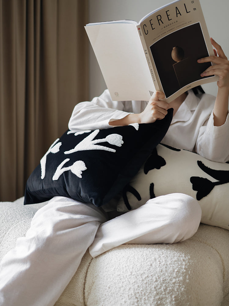 Versatile Hand-Painted Embroidered Sofa Pillowcase Set - Black & White, 30x50cm or 45x45cm