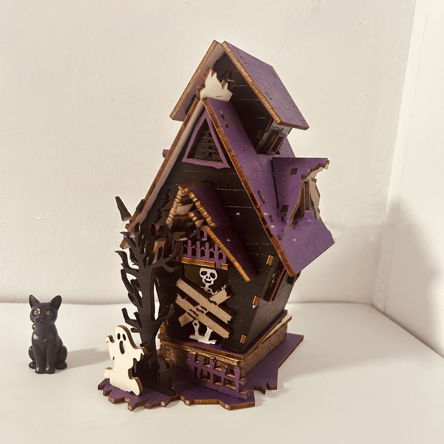 Halloween DIY Wooden Glowing Haunted House Table Decoration Luminous