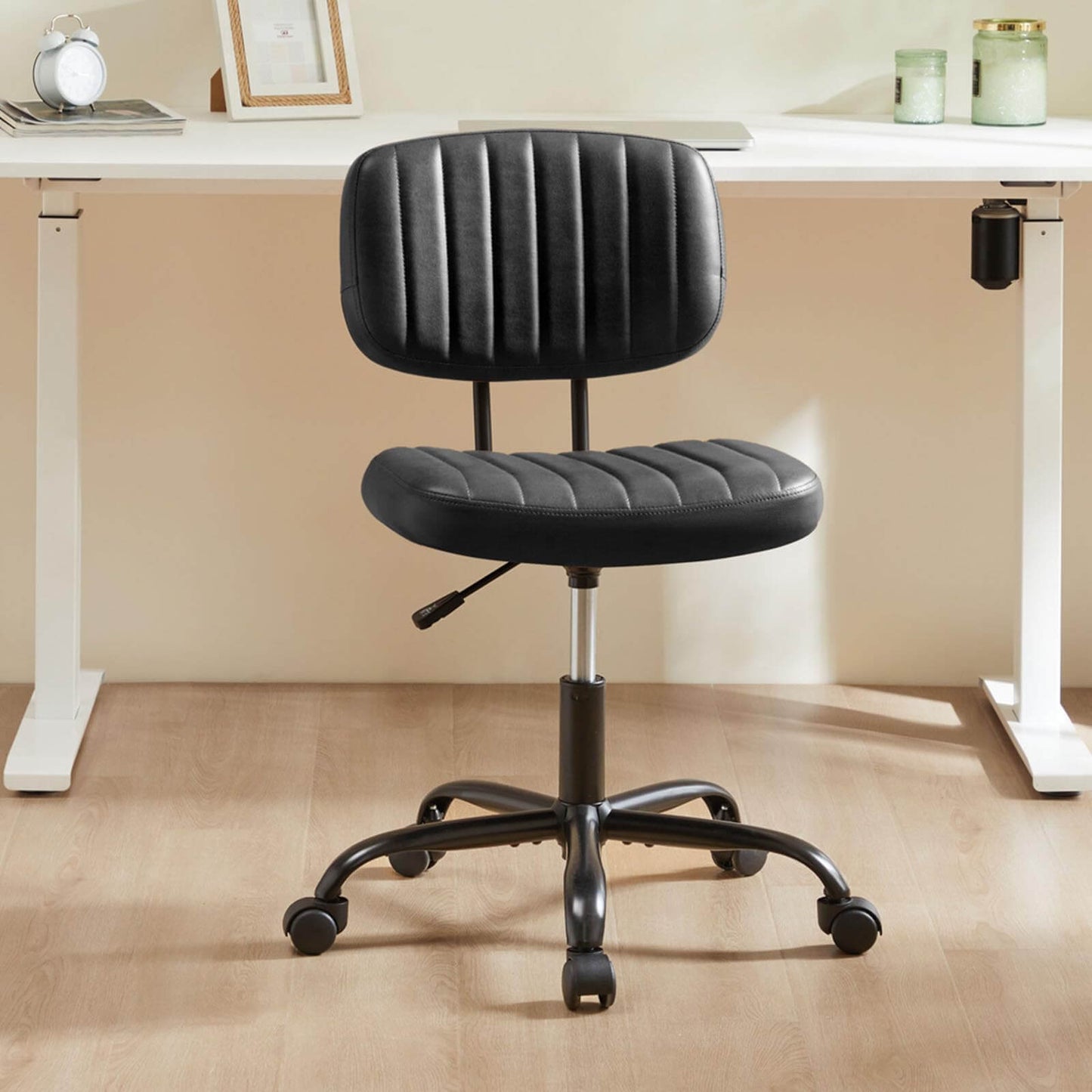 Adjustable Height 360° Rolling Swivel Office Chair - Multiple Colors