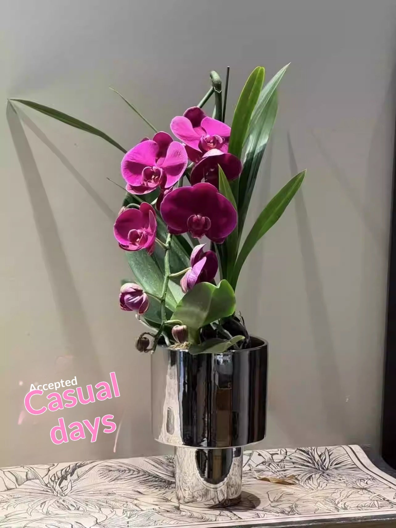 Tall Ceramic Flower Pot for Indoor Decor - Modern Home Garden Planter
