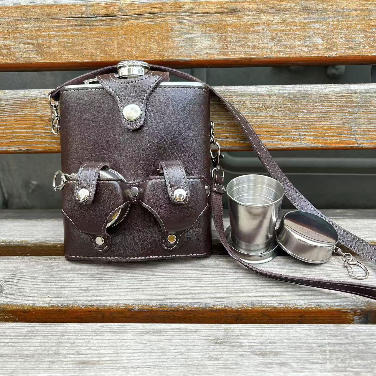 Portable Flask Sleeve with Telescoping Cup 500ML Stainless Steel Drinkware