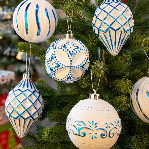 16-Piece Shatterproof Christmas Ball Ornaments Set - Hand-Painted Holiday Decor