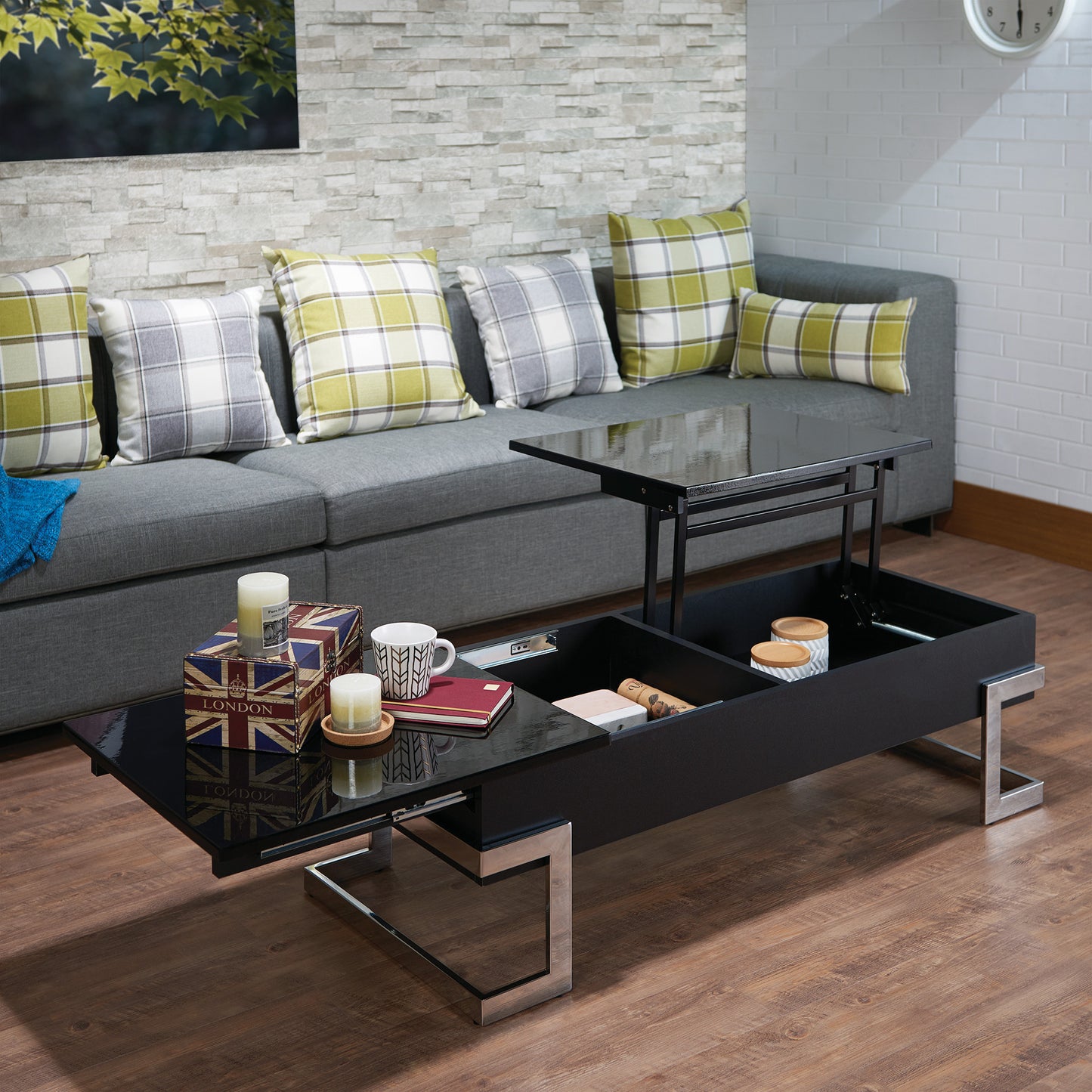 Black High Gloss Coffee Table with Lift Top and Chrome Base