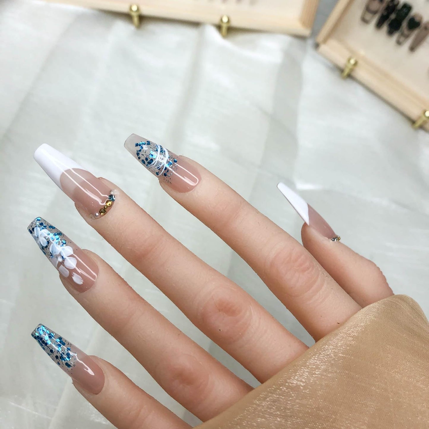 Handmade Acrylic Press-On Nails Kit - Reusable False Nail Set