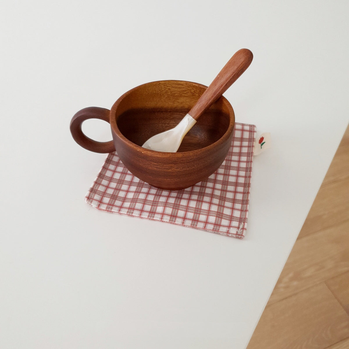 Wooden Coffee Cup with Handle 165ml Vintage White Kitchen Drinkware