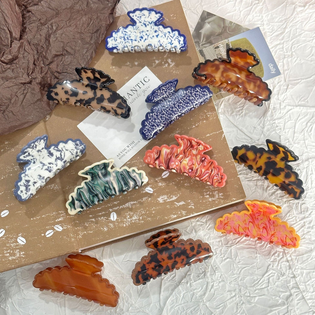 Acrylic Claw Clip with Spotted Pattern – Handmade Hair Accessory