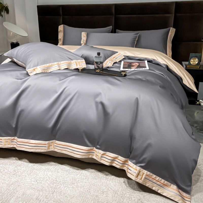 Long Velvet Cotton Bedding Set - Four-Piece Quilt Cover & Sheets