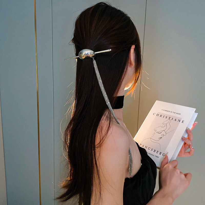 Silver Moon Tassel Hairpin