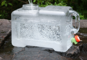 Outdoor Water Storage Barrel with Faucet - White Plastic Square Tank 18L/22L