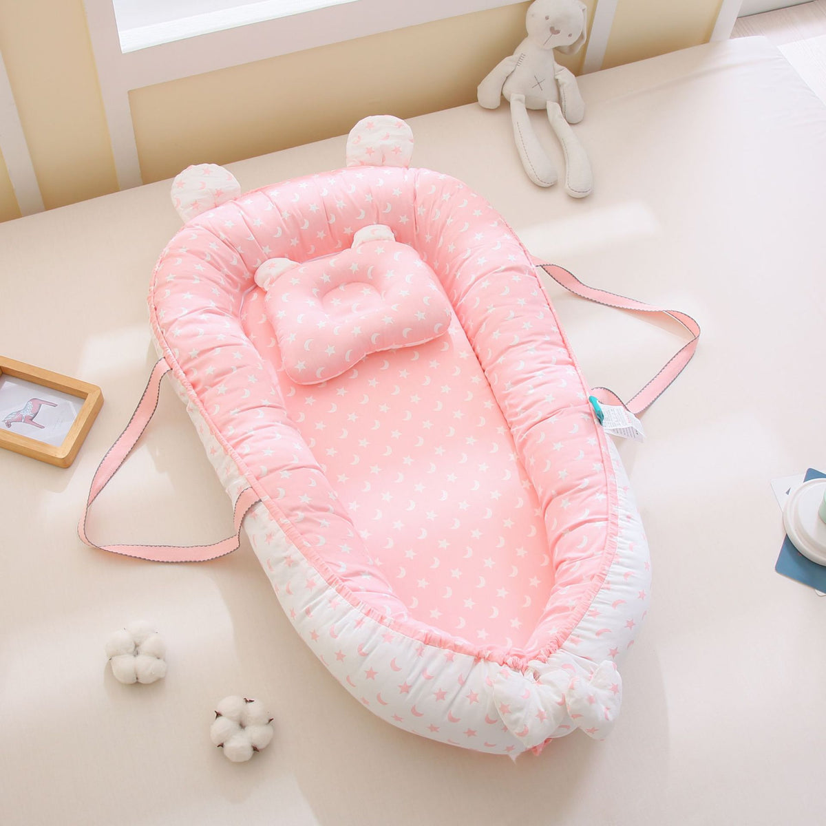 Portable Baby Crib Carry Bag - Foldable Travel Storage for Nursery