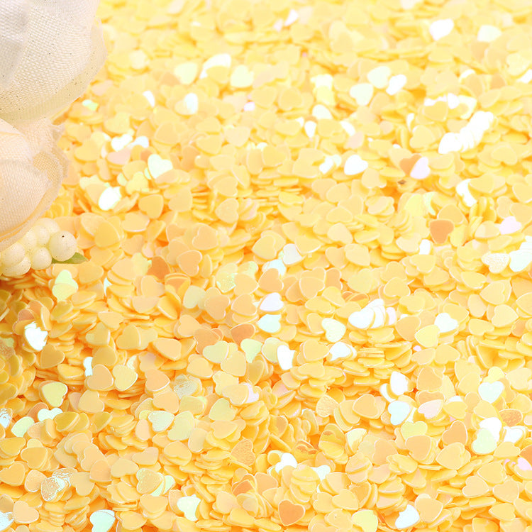 Iridescent Heart-Shaped Sequin Garment Accessories 500g Bulk Pack
