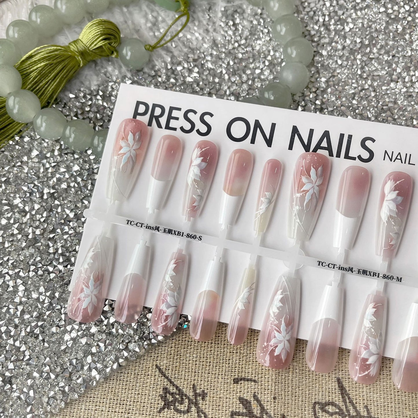 Ancient Style Nail Art Kit with Sealed and Unsealed Layers for Ladies