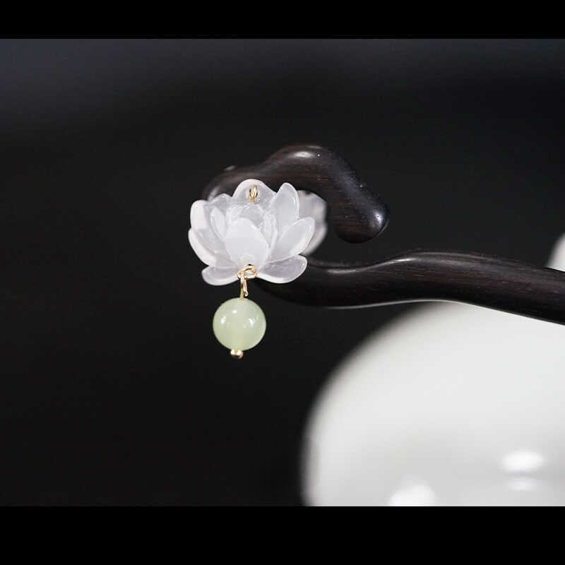 Handmade Lotus Hairpin - Double-Sided Wood Hair Accessory