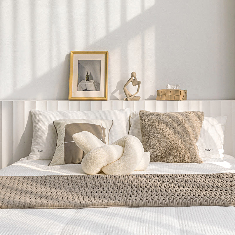 Modern Minimalist Bed Runner and Pillow Cover Set for Home Decor