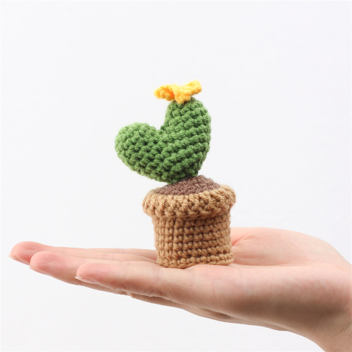 Handmade Crochet Love-Shaped Cactus Ornament Set Indoor Home Decor