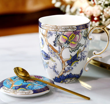Colorful Ceramic Mug with Lid - British Style Drinkware for Kitchen