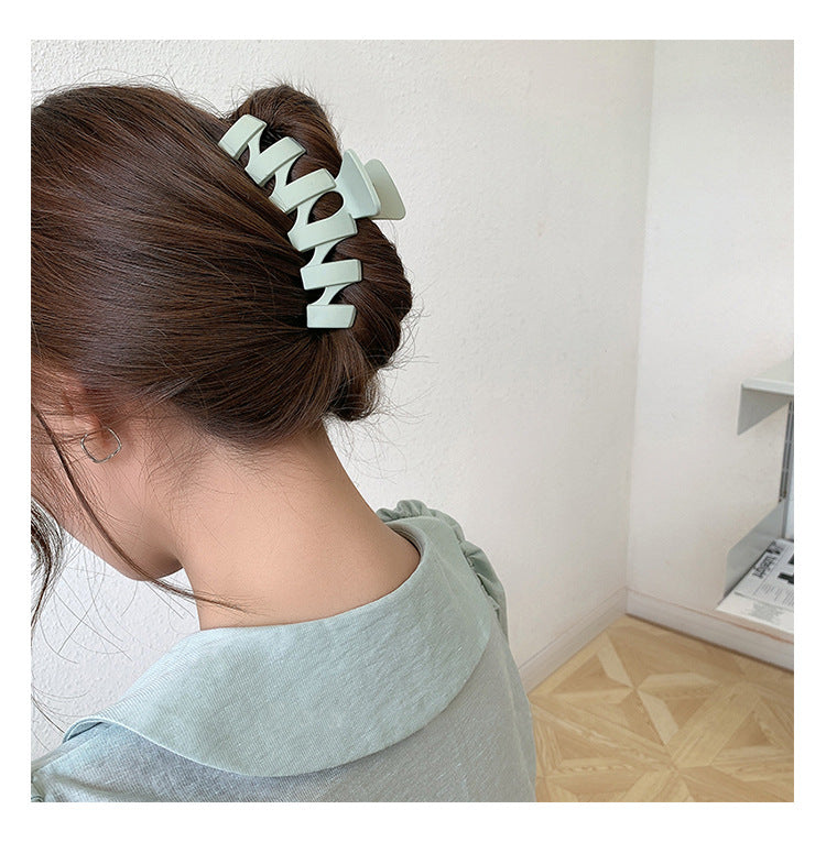 Women's Large Frosted Hair Clip
