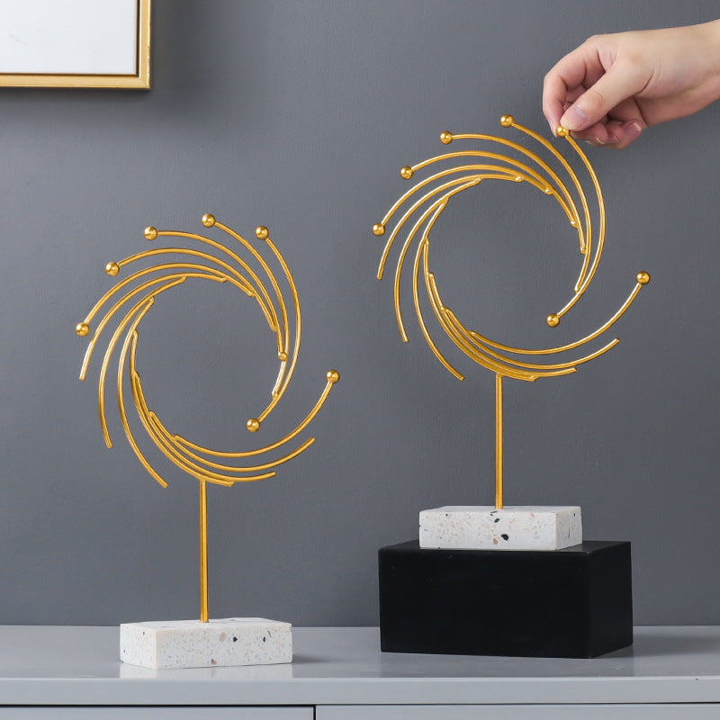 Modern Nordic Gold Circle Metal Table Ornament for Home Decor