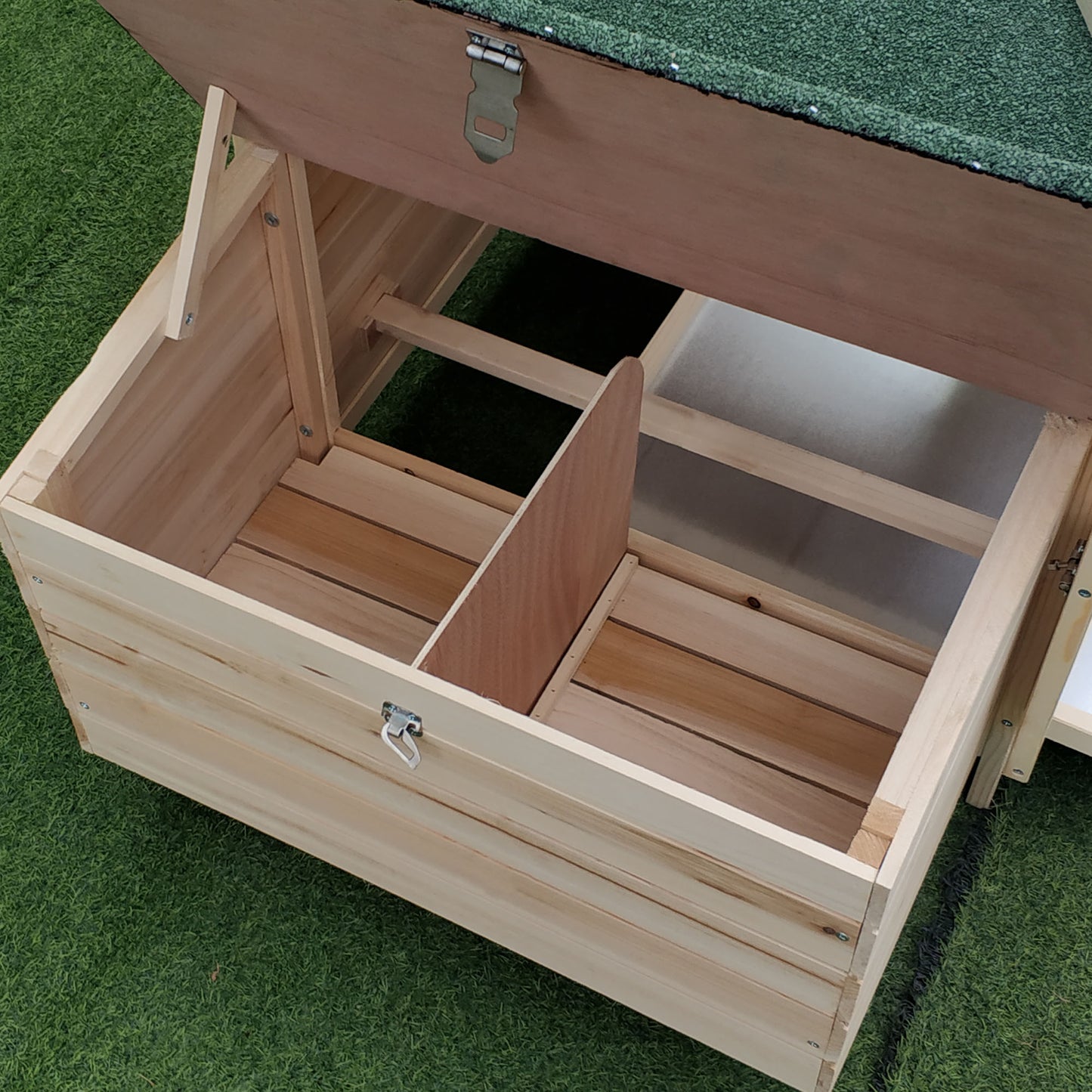77-Inch Wooden Chicken Coop with Nesting Box & Removable Tray, Outdoor Hen House