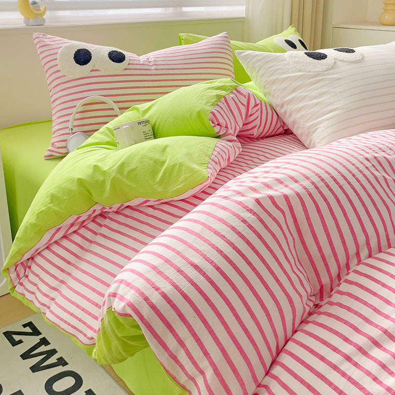 Four-Piece Bedding Set with Duvet Cover and Pillowcases – Multiple Sizes & Patterns