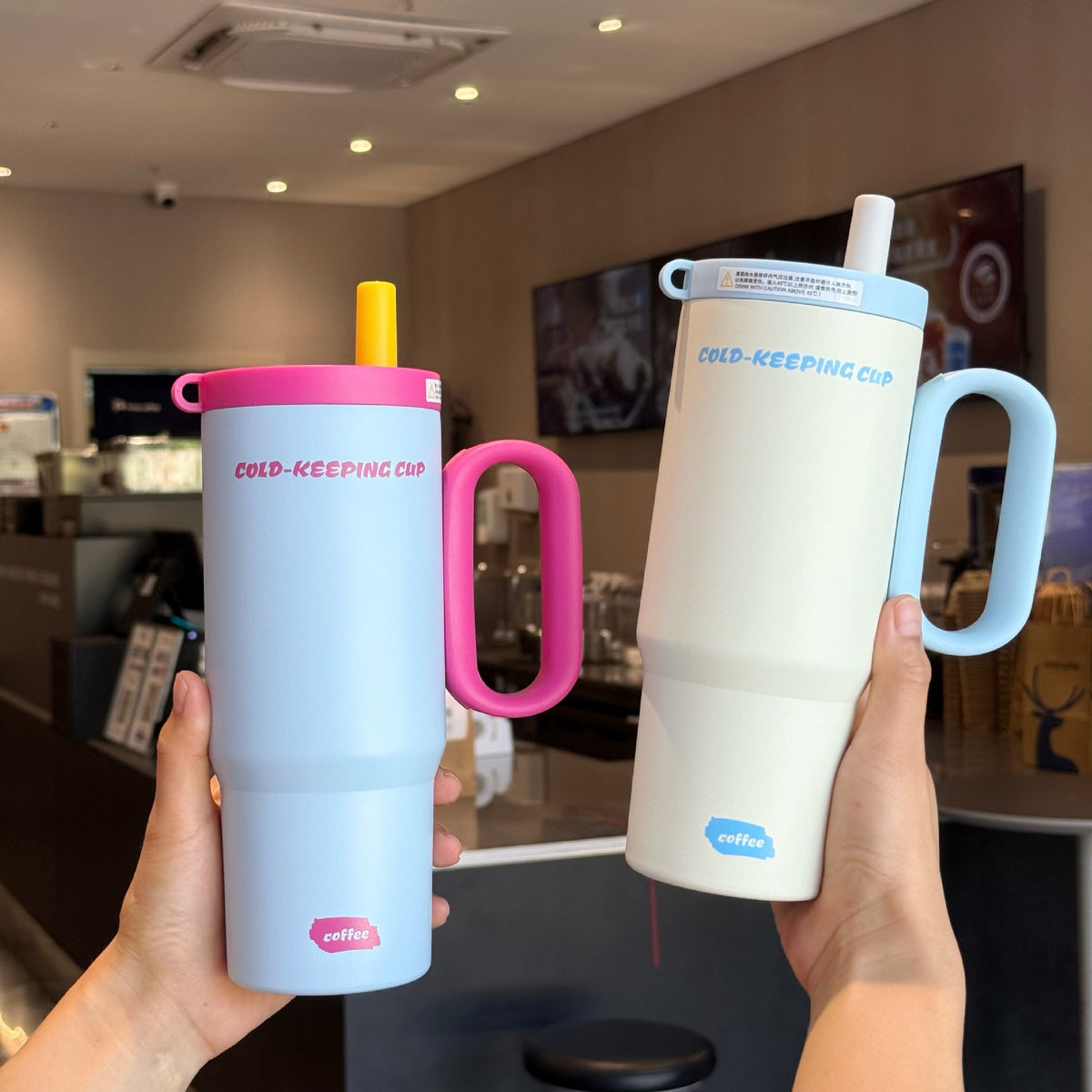 Portable Insulated Water Cup with Handle for Car Travel - 710ml