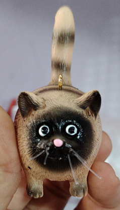 Cute Cat Resin Crafts Pendant Ornament for Home & Garden Decor