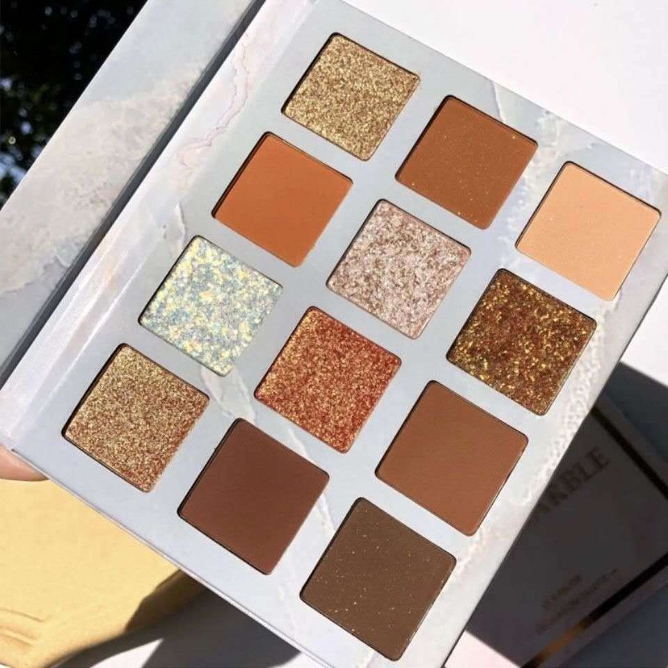 Colorful Eye Shadow Palette with Twelve Shades for Creative Makeup