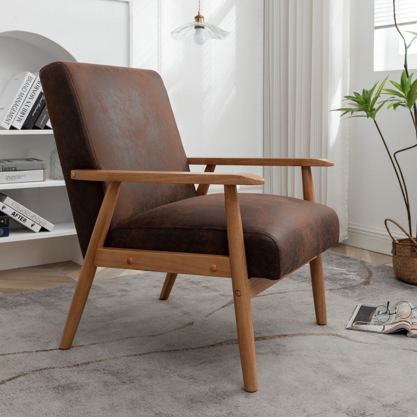 25.38 Wide Classic Mid-Century Modern Arm Chair, Brown