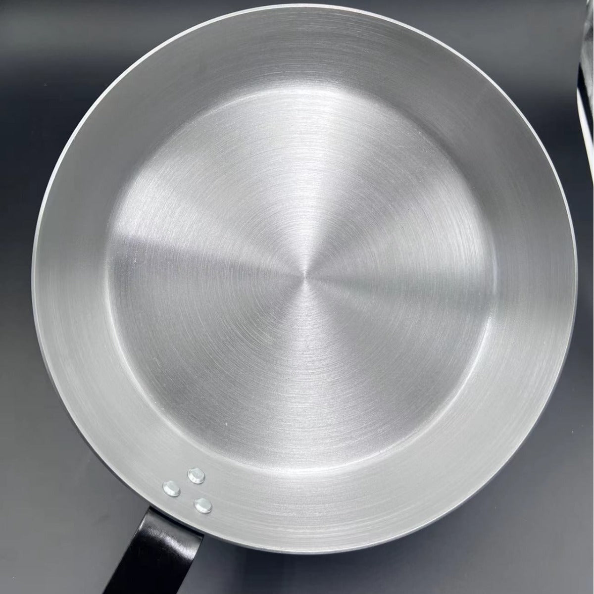 26cm Carbon Steel Uncoated Iron Pan - Non-Stick Cooking Pot