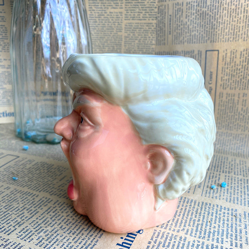 Funny Trump Mug with Sand Sculpture Design - 11.5cm 401ml