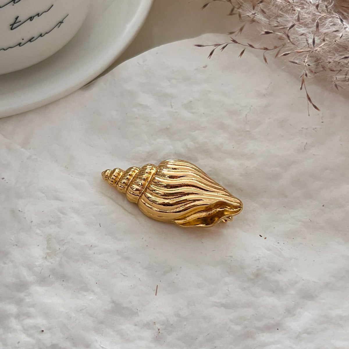 Ocean-Style Alloy Hair Clips with Shells & Starfish